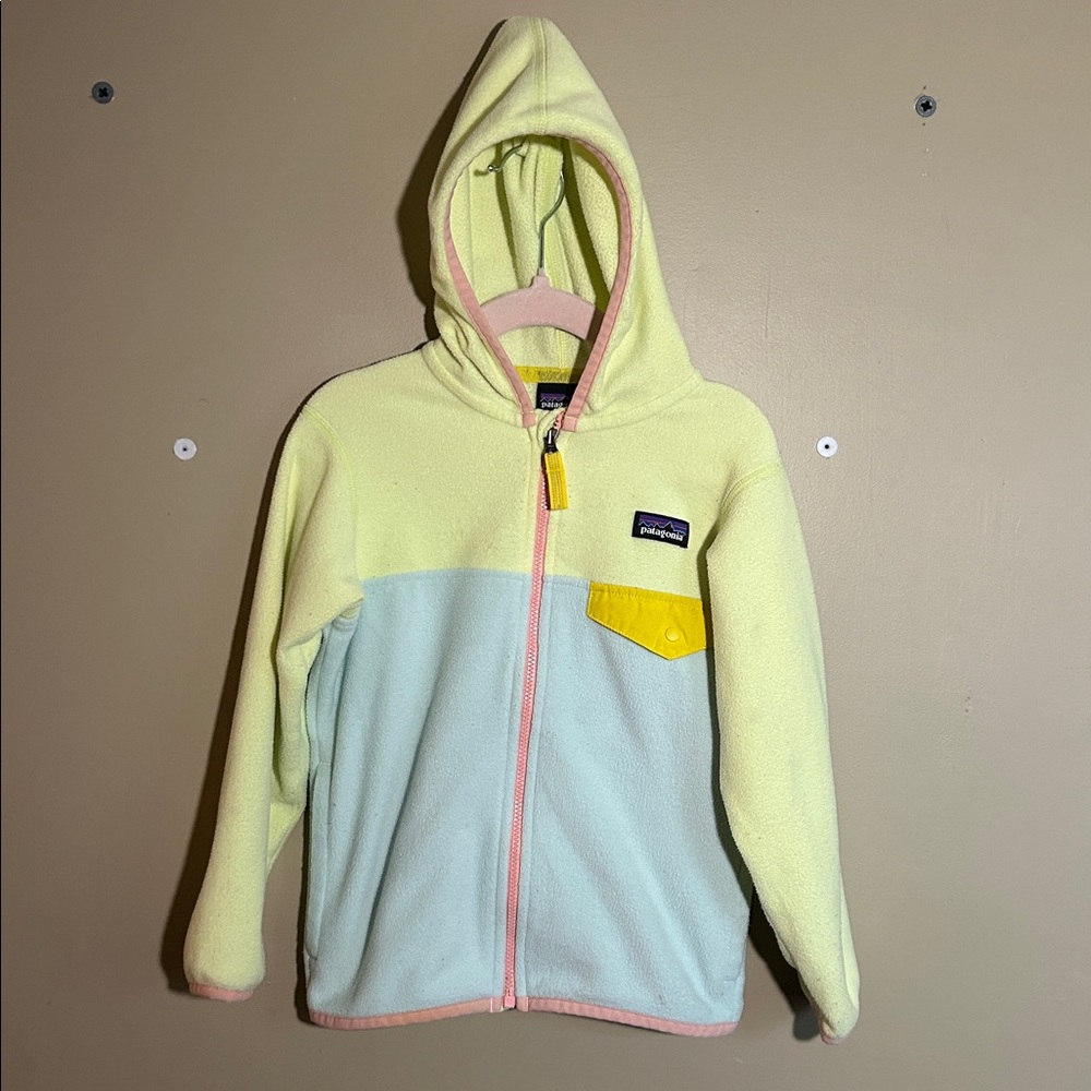 Patagonia Girls Zip up Size 4t